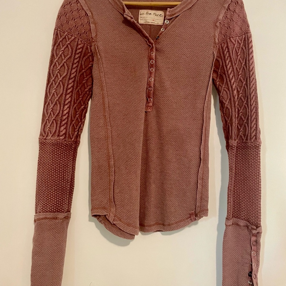 We The Free Mauve Long Sleeve Knit Top